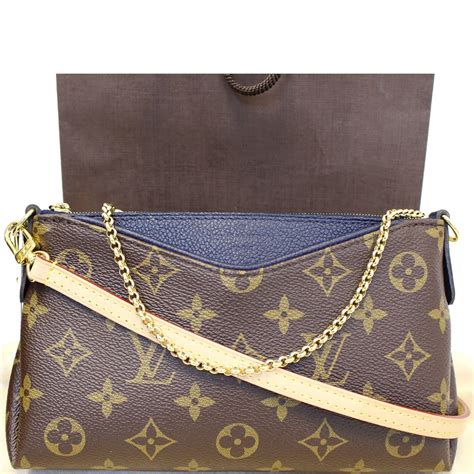 pallas clutch louis vuitton prijs|louis vuitton uk pallas clutch.